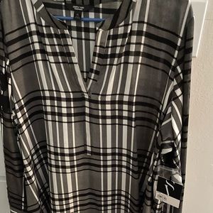 Black/White blouse. Embellishments on sleeve, see pic.